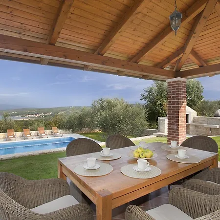 Villa Maria Suzan